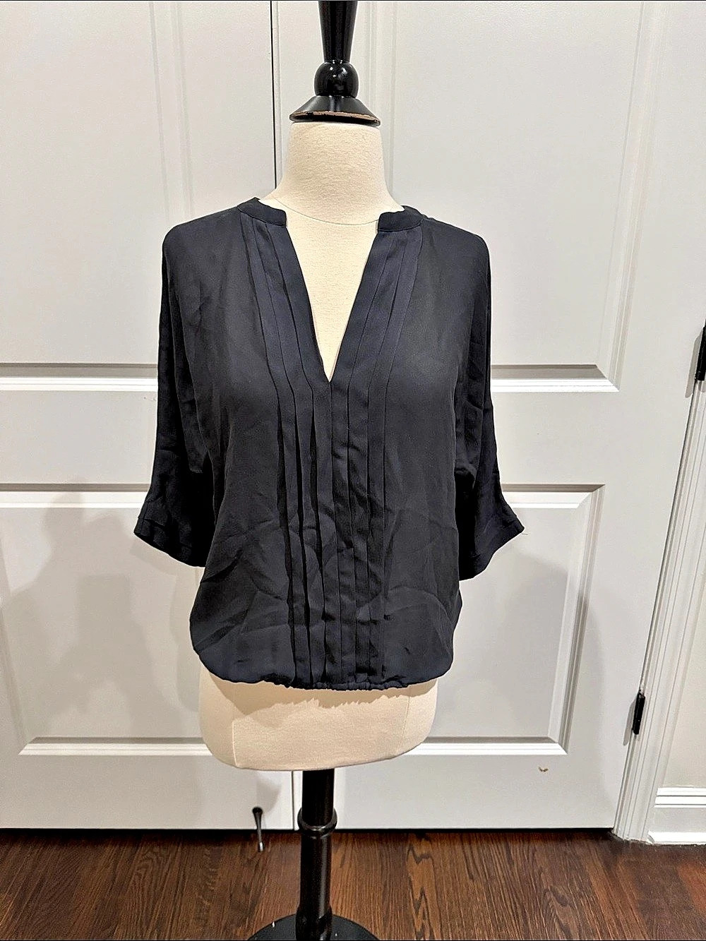 Joie Pleated V-Neck Blouse in Black Size XS